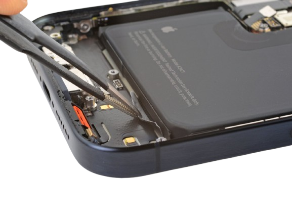 iPhone 15Pro Batarya Değişimi